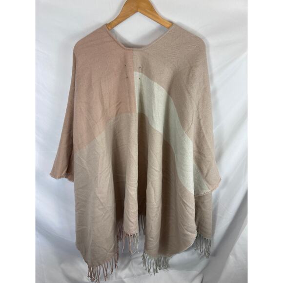 Soia & Kyo Knit Cape Wrap Sweater Size OS - Picture 6 of 6
